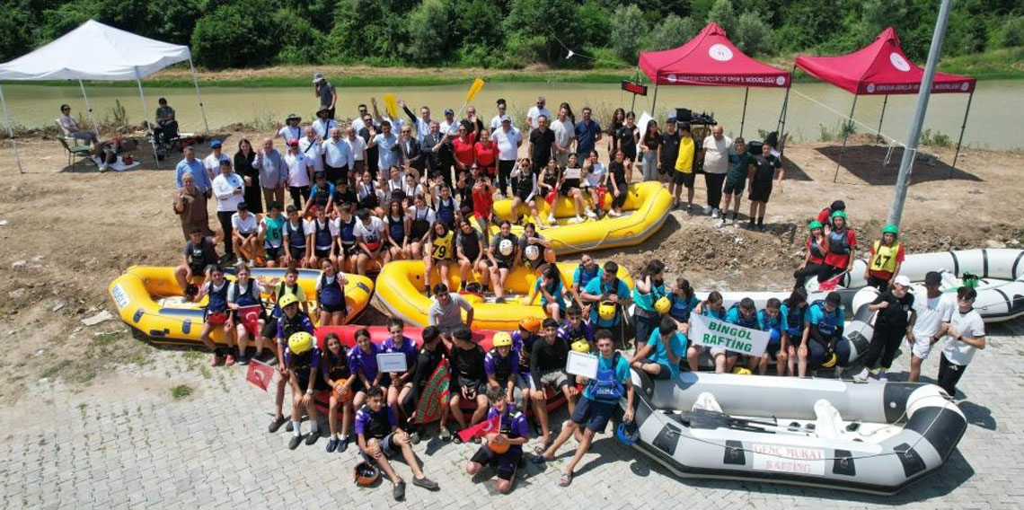 Giresun’da düzenlenen Rafting Türkiye Şampiyonası sona erdi