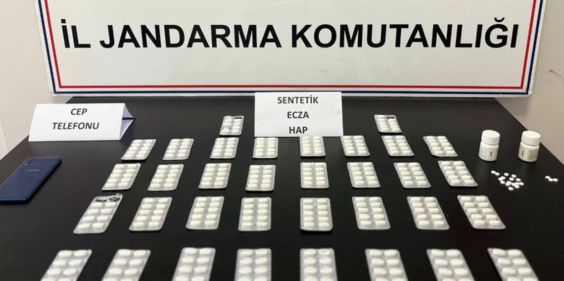 Karabük'te 353 sentetik ecza hap ele geçirildi