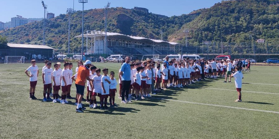 Trabzonspor'un genç yetenekleri kampı tamamladı