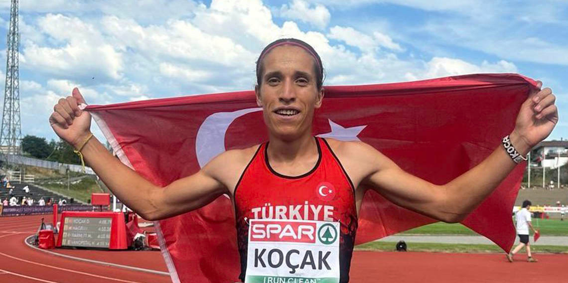 Hayvan otlatırken keşfedildi! Erzurumlu Dilek Koçak Avrupa Şampiyonu oldu