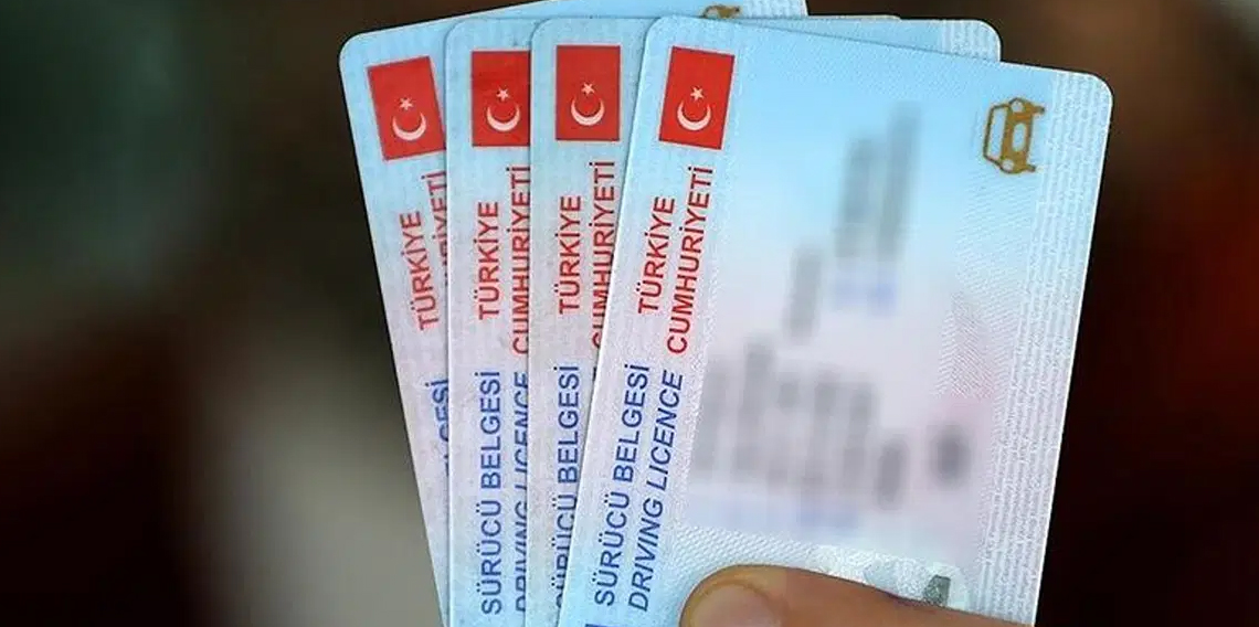 Pes dedirten ‘sınavsız ehliyet’ oyunlarına aldanmayın