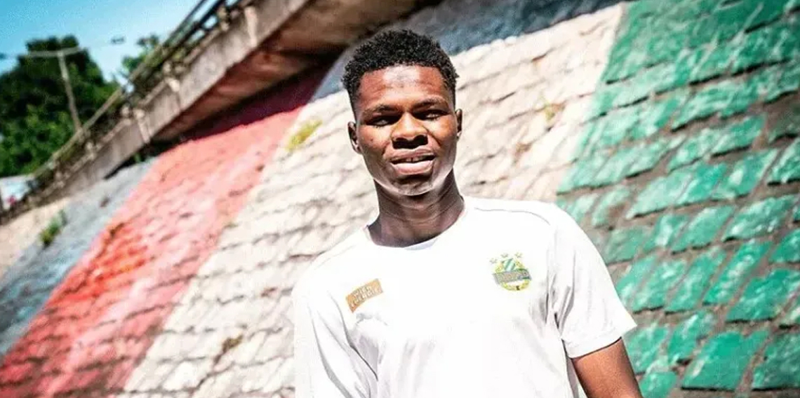 Sangare'de Rakip Feyenoord