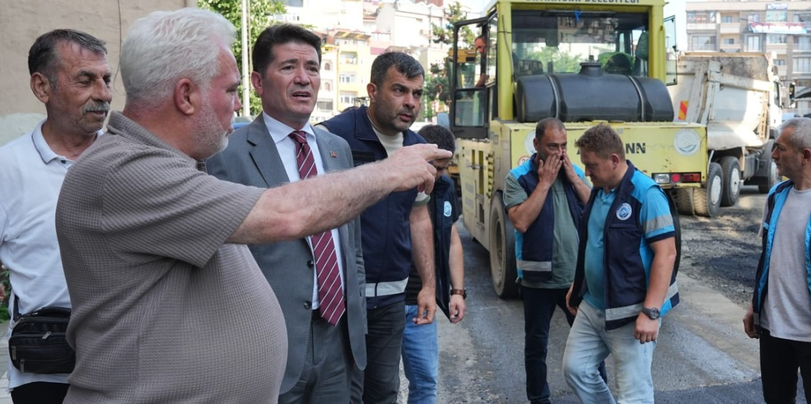 Ahmet Kaya yol yapım çalışmalarını yerinde takip etti