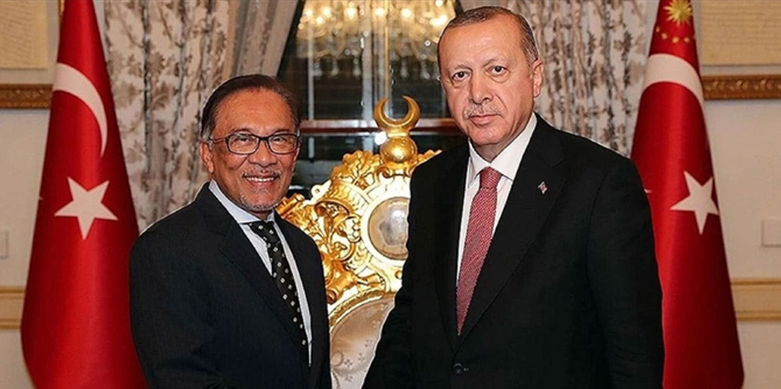 Erdoğan, Malezya Başbakanı İbrahim ile görüştü