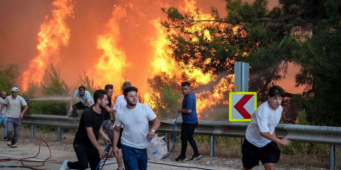 Kalp krizi geçiren itfaiye eri hayatını kaybetti
