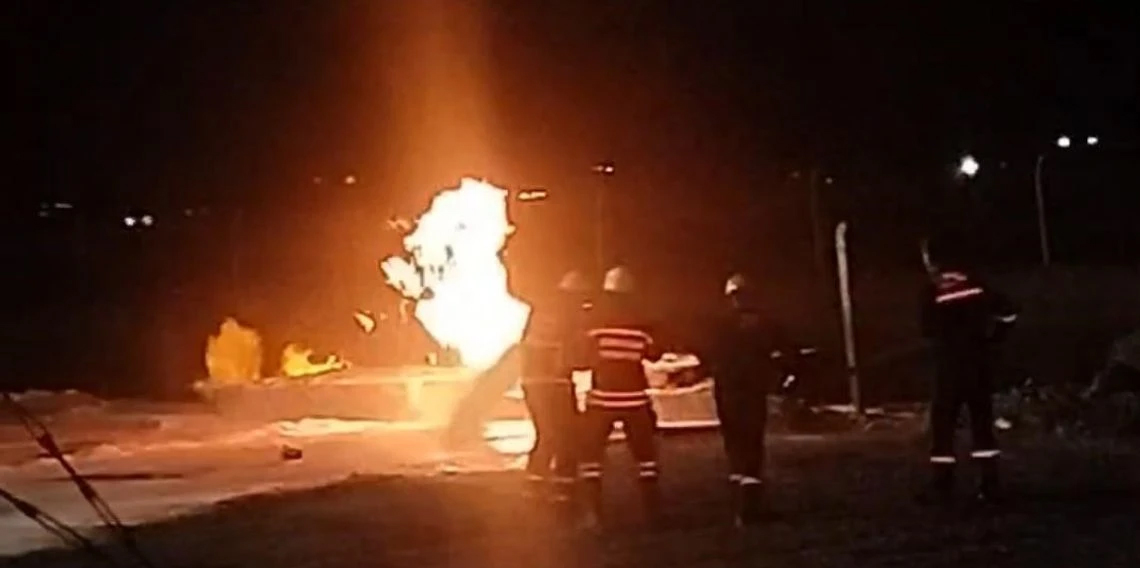 Petrol kuyusundaki yangında ağır yaralanan 4 kişi ambulans uçakla İstanbul’a sevk edildi
