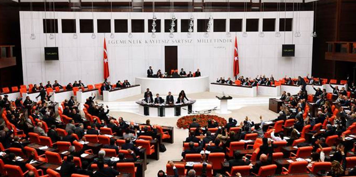 MHP'nin ardından... DEM de komisyondaki isimleri belirledi