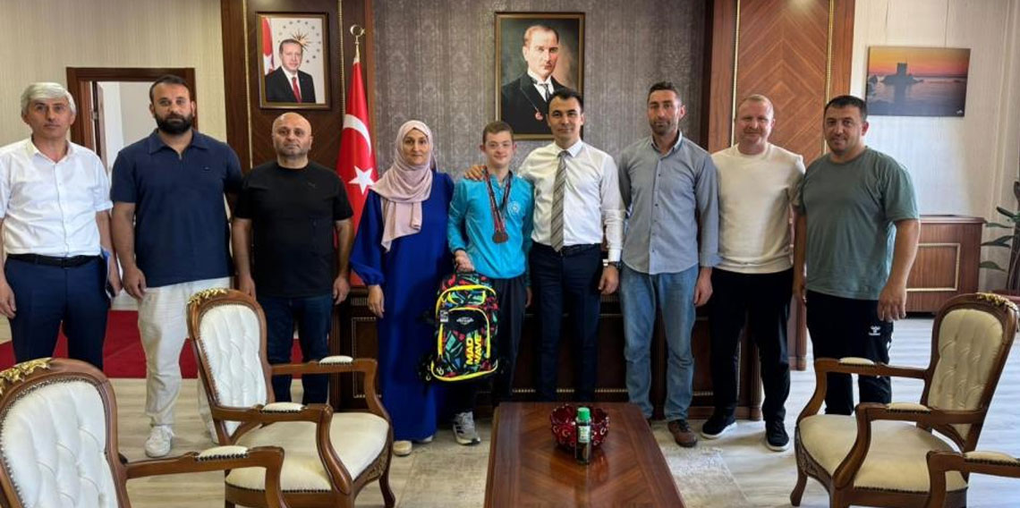 Özel sporcu minik Miraç, Rize’ye Türkiye 3.’lüğü getirdi
