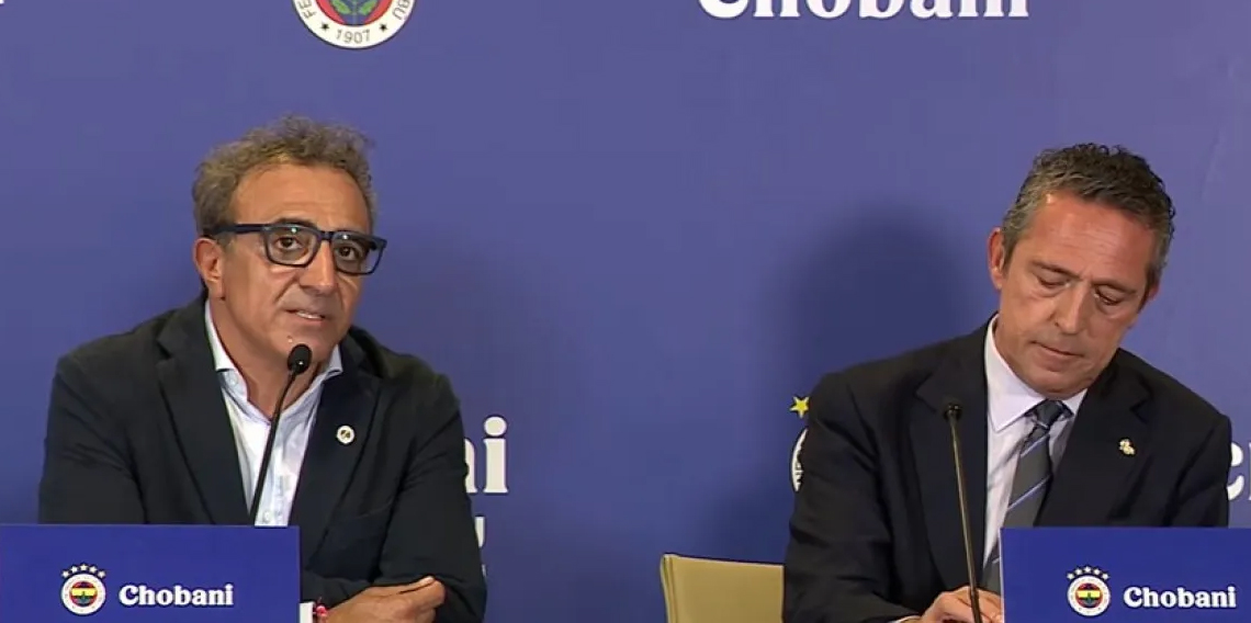 Fenerbahçe yeni sponsoru ile imza töreni düzenledi