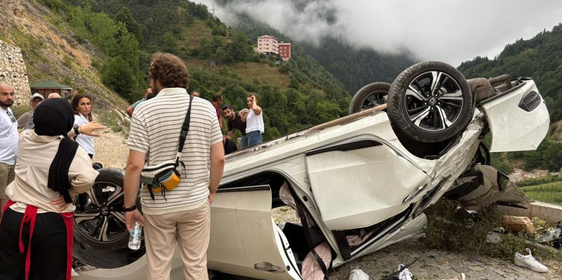 Göksu travertenlerinde trafik kazası: 4 yaralı