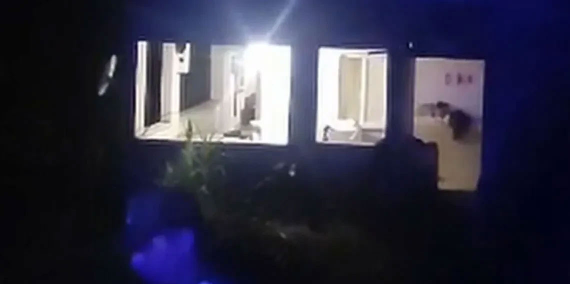 Samsun'da evinde tartıştığı 2 arkadaşını katletti!