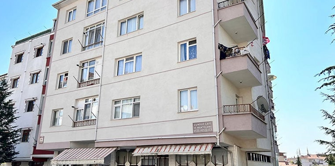 Ankara’da kolonları kırılan bina tahliye edildi