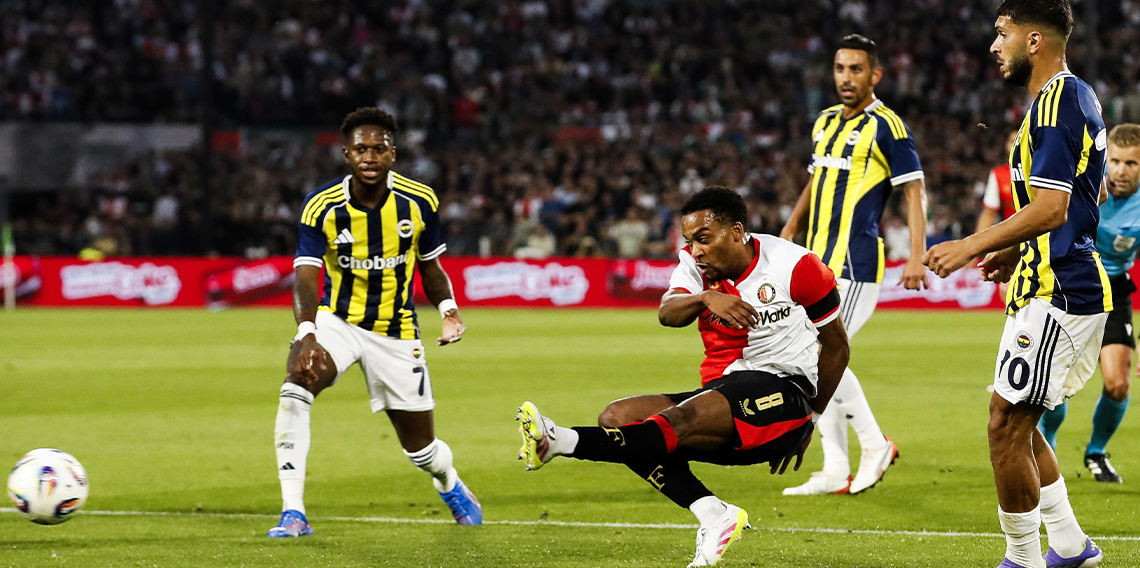 Tur İstanbul'a kaldı! Fenerbahçe 90+1'de kaybetti