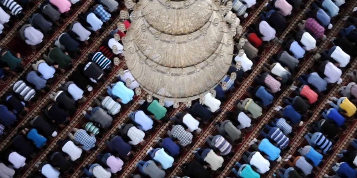 Diyanet'in bu haftaki hutbesi tatilcilere