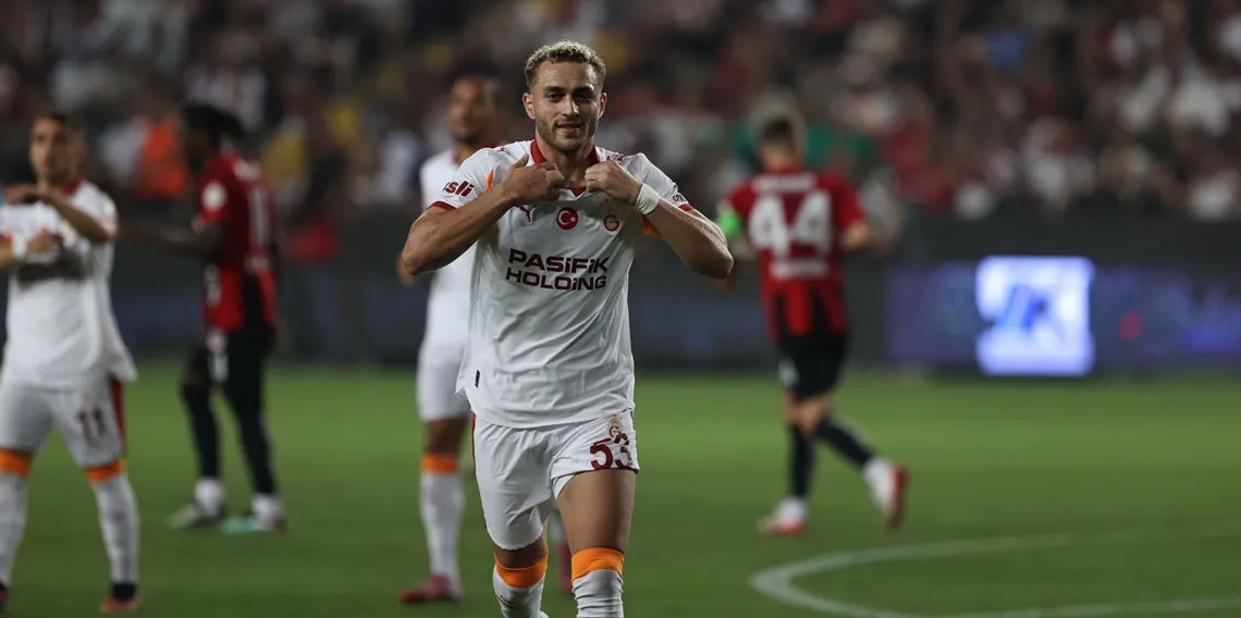 Süper Lig'de yeni sezonun ilk golü penaltıdan geldi