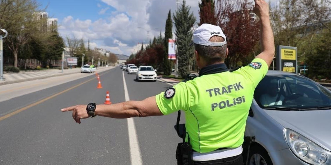 Düzce’de 440 hızlı sürücü radara girdi