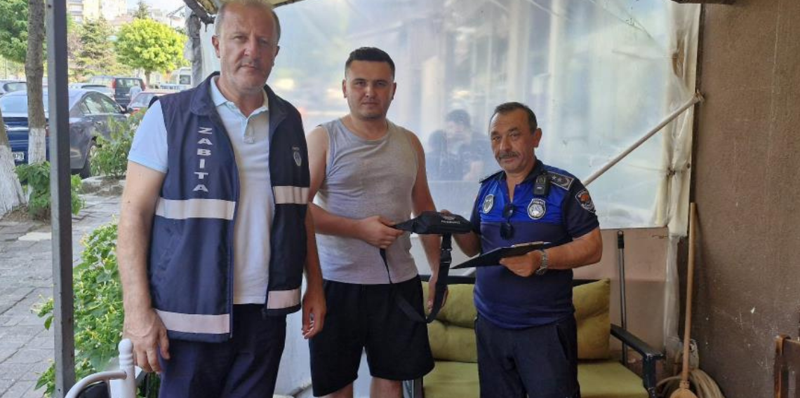 Zabıta ekiplerinden örnek davranış