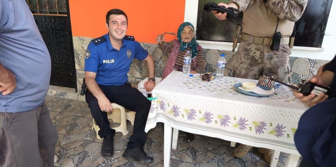 Kaybolan yaşlı kadın sağ olarak bulundu