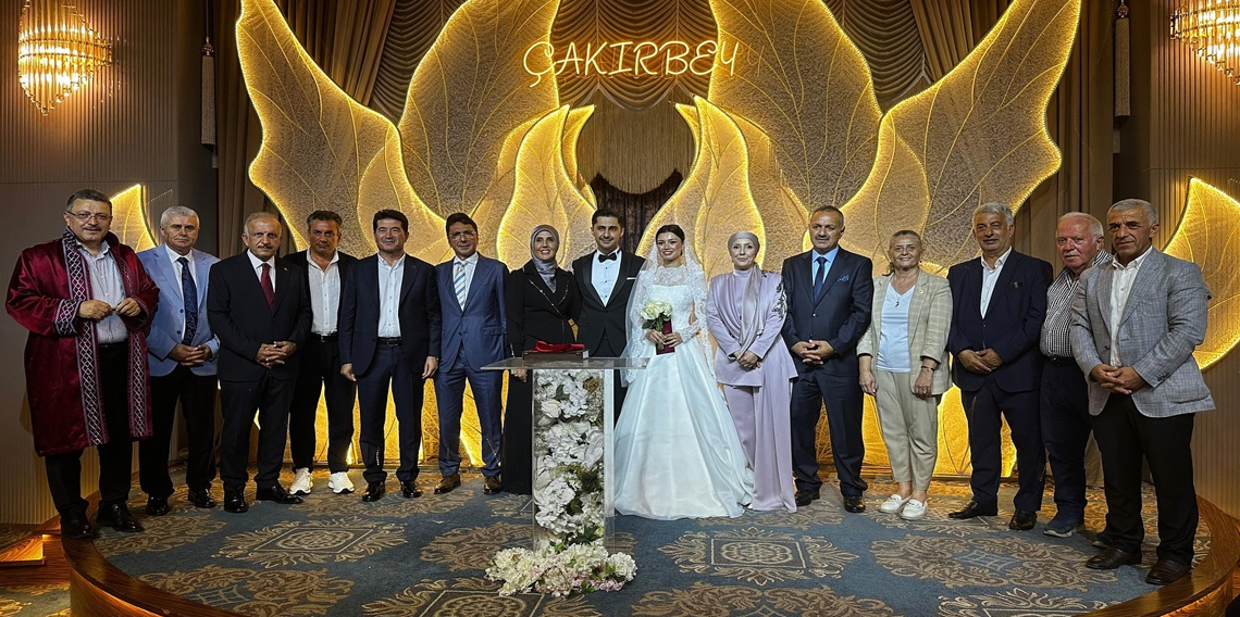 Çakıroğlu ile Şimşek ailelerinin mutlu günü