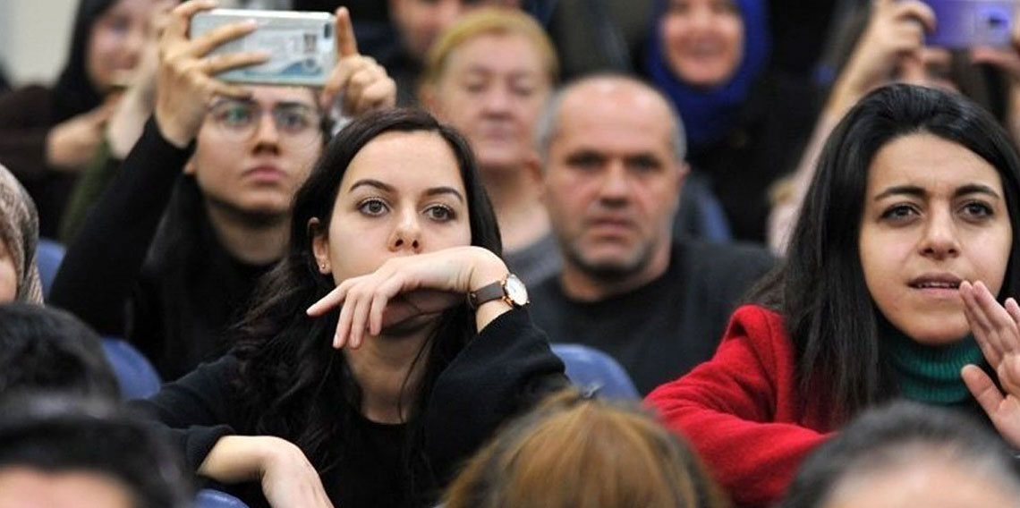 Öğretmenlerin il içi yer değiştirme sonuçları açıklandı