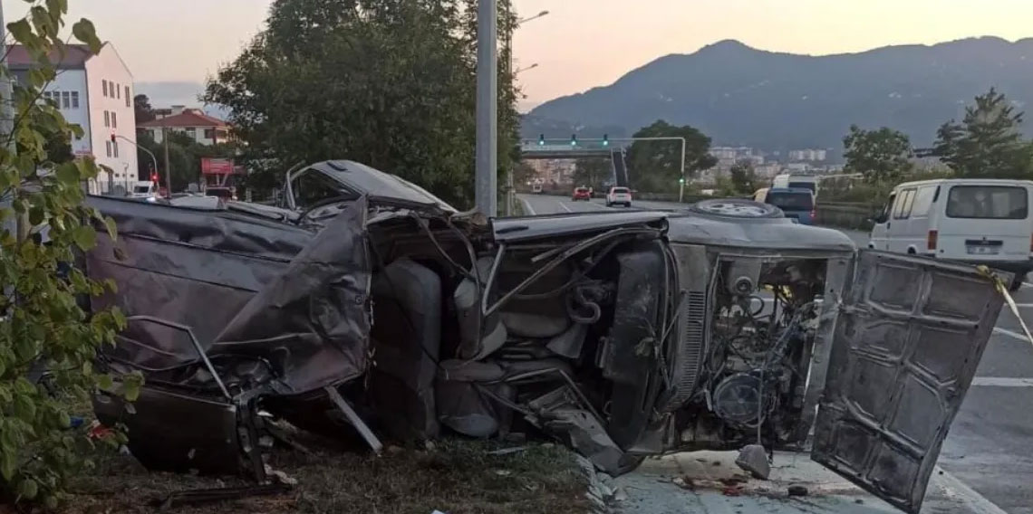 Giresun'da feci kaza: Alev alan aracın sürücüsü kurtarılamadı