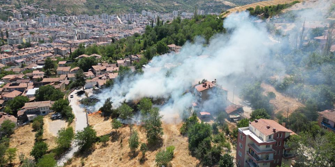 Tokat’ta yangın büyümeden söndürüldü