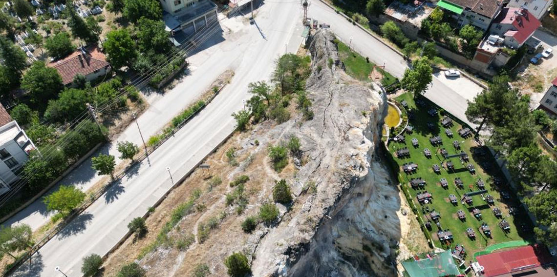 Tokat'ta 1939 Erzincan depreminin izleri halen gözleniyor