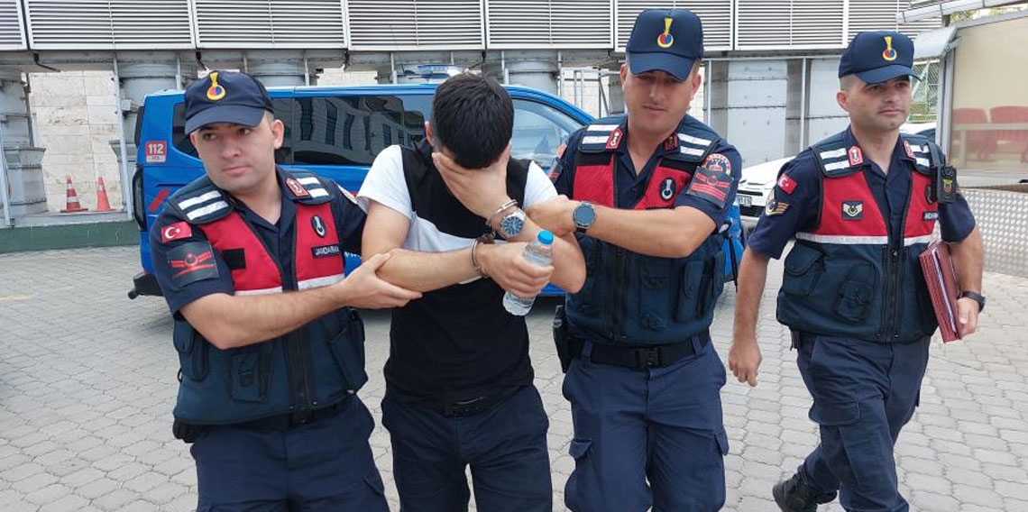 Jandarmanın takibi sonucu uyuşturucuyla yakalandı