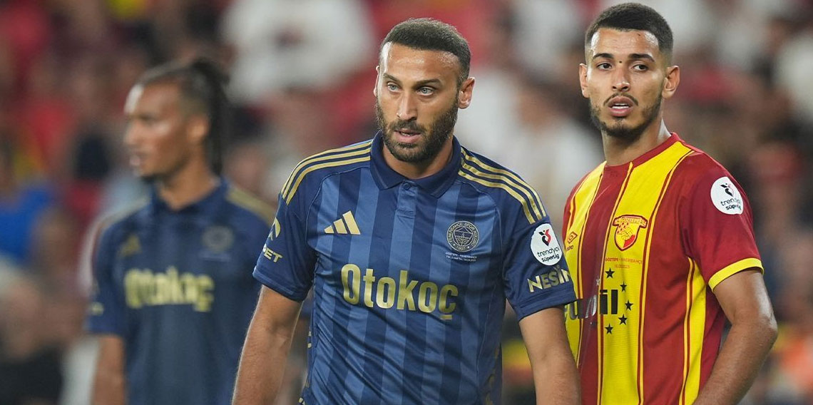 Cenk Tosun 3 dakika oynadı! Sakatlandı!