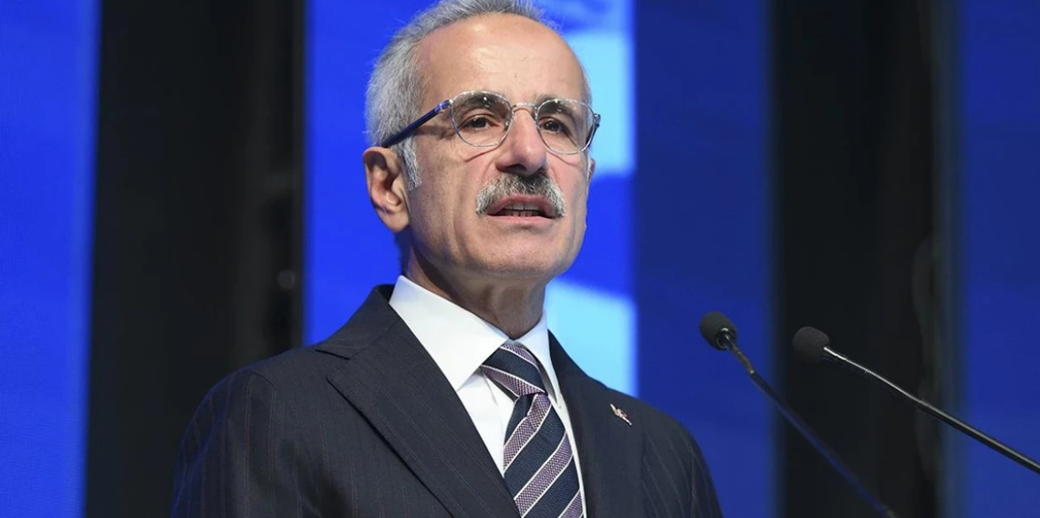 Bakan Uraloğlu hız sınırını aştı, kendini ihbar etti