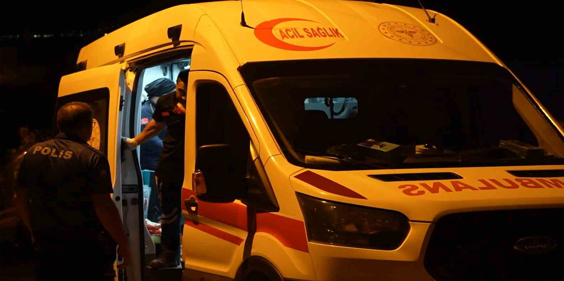 Alkollü gencin öfkesi kanlı bitti