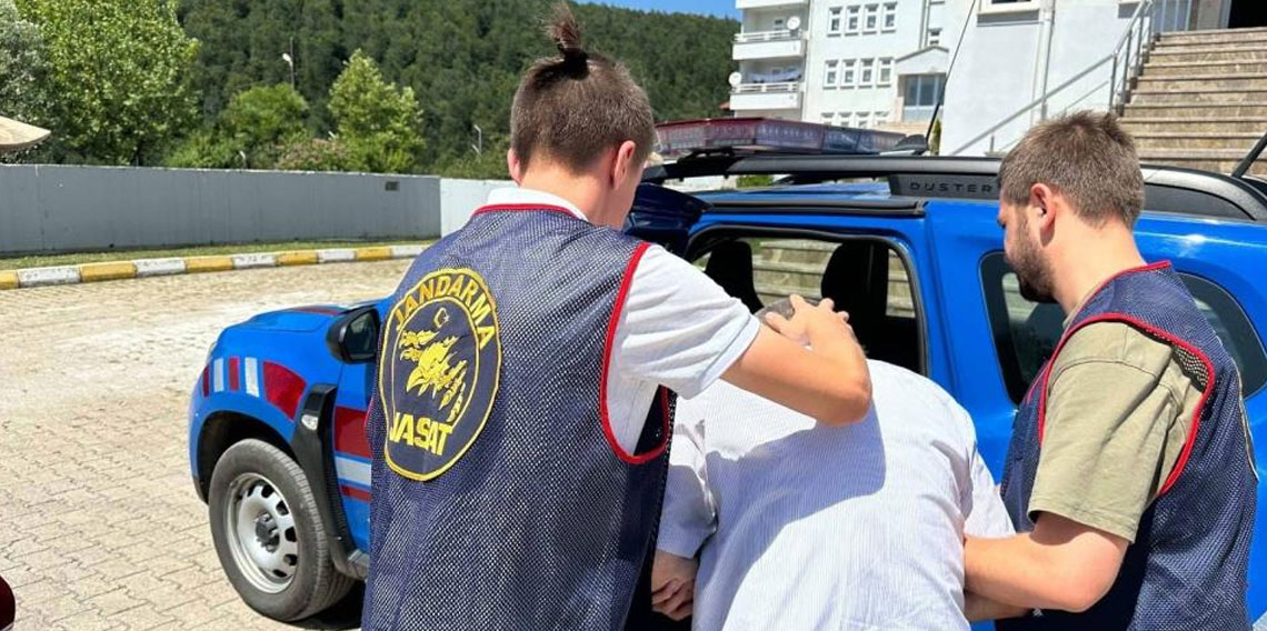 Ordu’da jandarma ekiplerinden denetimler: 31 şüpheli yakalandı