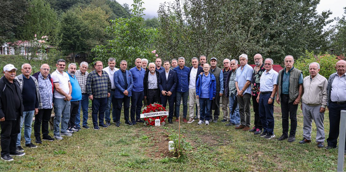 Nizamettin Algan kabri başında anıldı