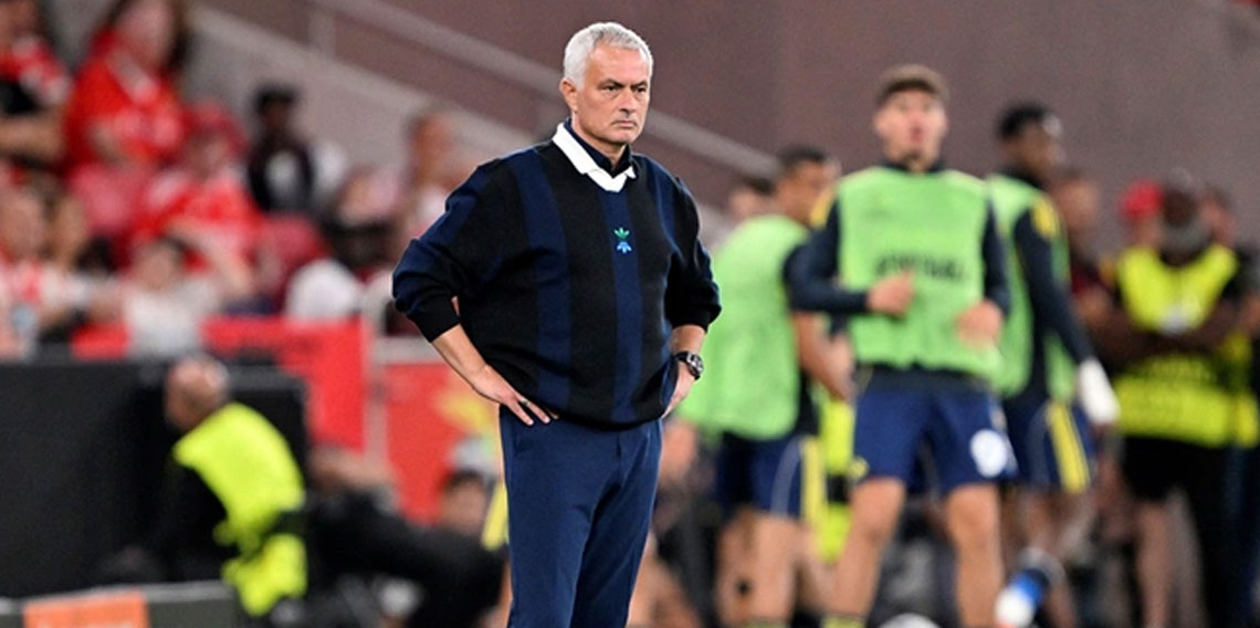Jose Mourinho gönderildi, Fenerbahçe hisseleri uçuşa geçti