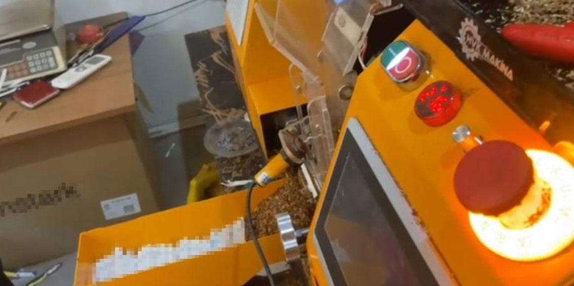 Samsun'da sigara fabrikası gibi eve operasyon