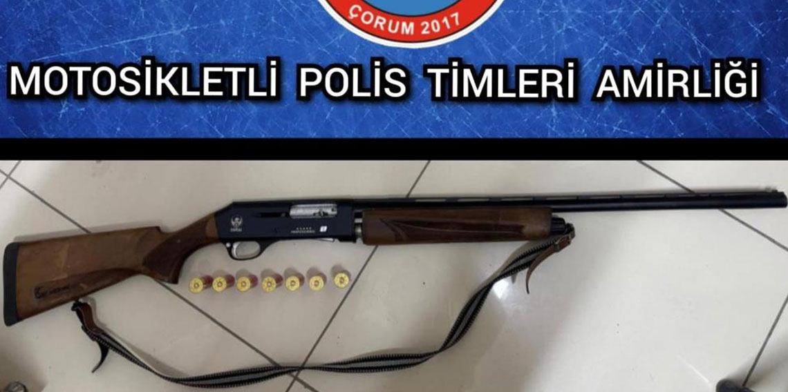 Çorum'da aranan 2 kişi yakalandı