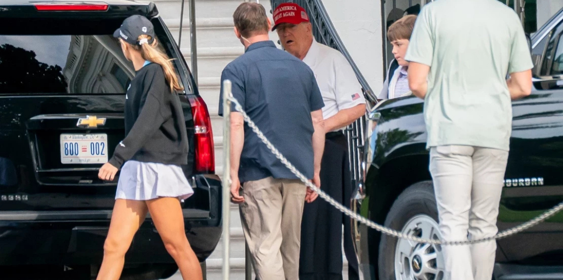 Trump 5 günlük sessizliği golf fotoğrafıyla bozdu