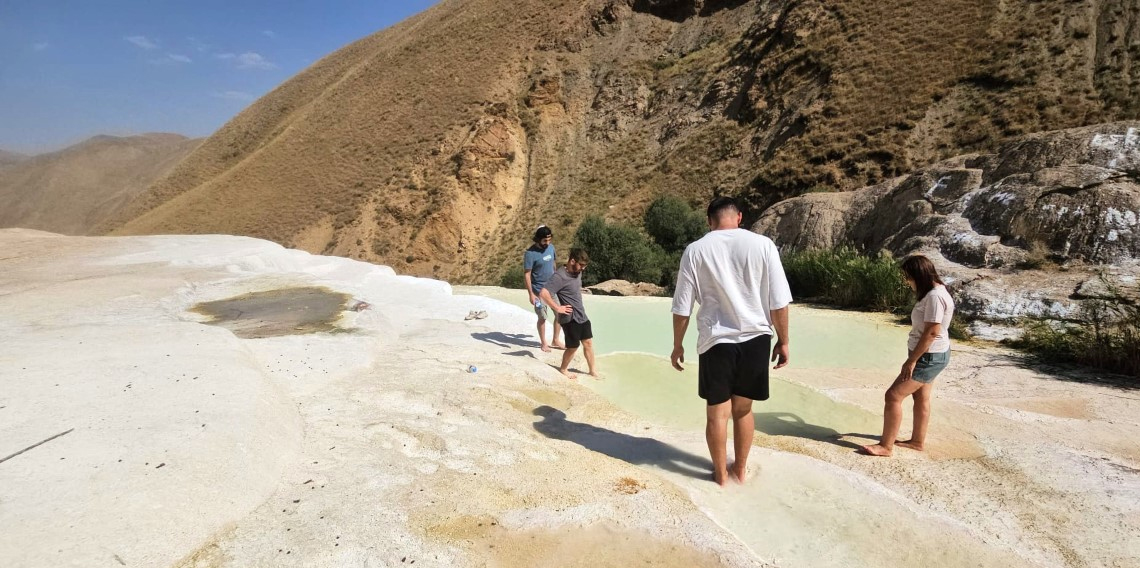 Başkale travertenleri, Pamukkale’yi aratmıyor