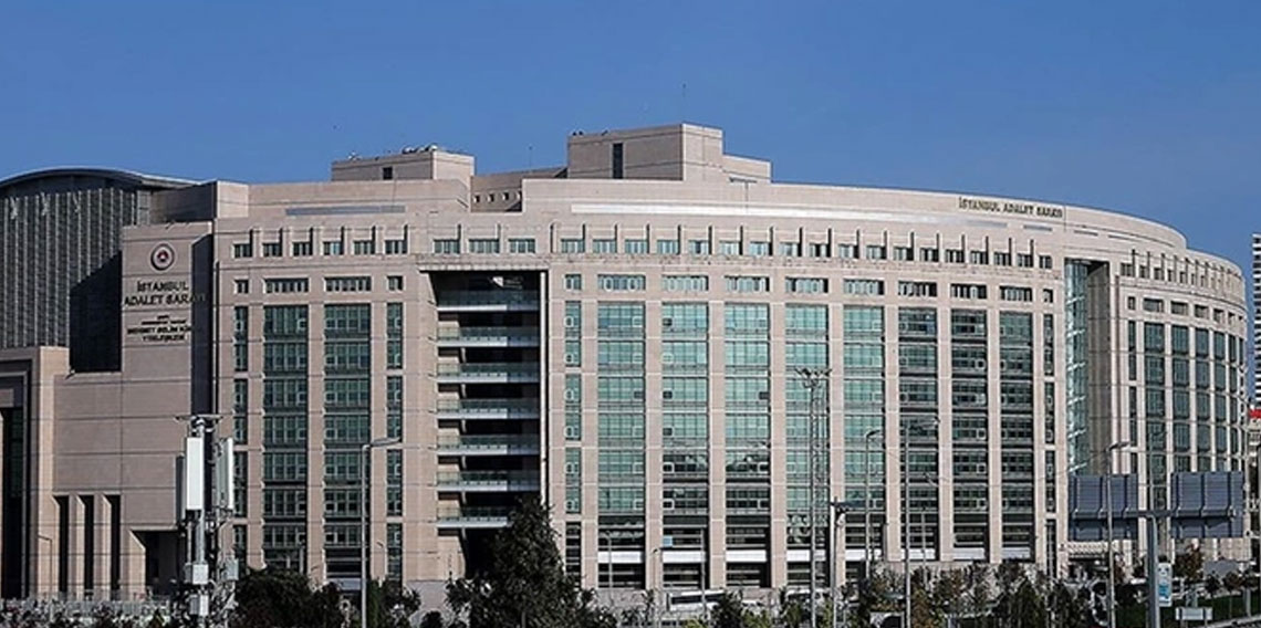 İBB'ye yönelik yolsuzluk soruşturmasında kırmızı bülten kararı