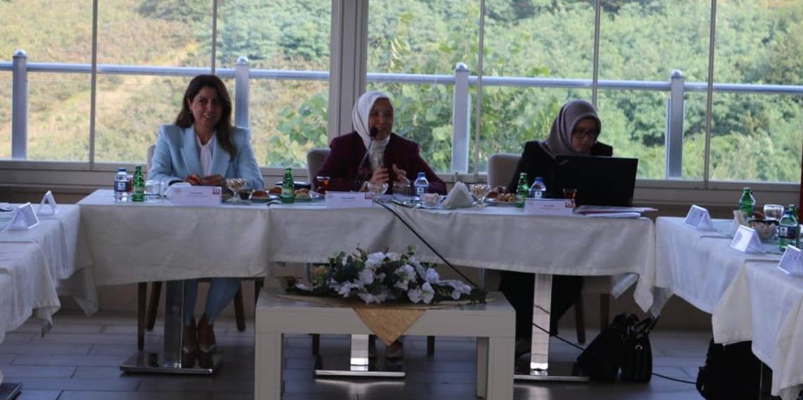 Karadeniz Bölgesi Kadın Hizmetleri Bölgesel İstişare Toplantısı Trabzon'da gerçekleştirildi