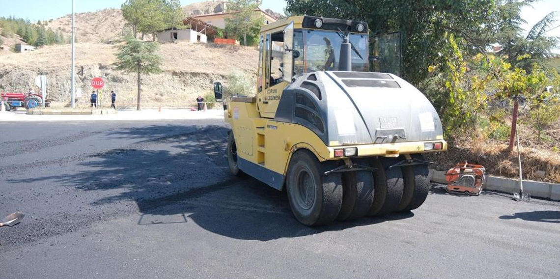 Çorum Belediyesi'nden Uğurludağ'a 2 bin 715 bin ton asfalt desteği
