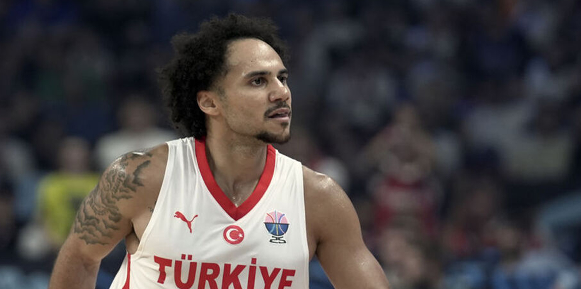 Shane Larkin: Buraya madalya kazanmaya geldik