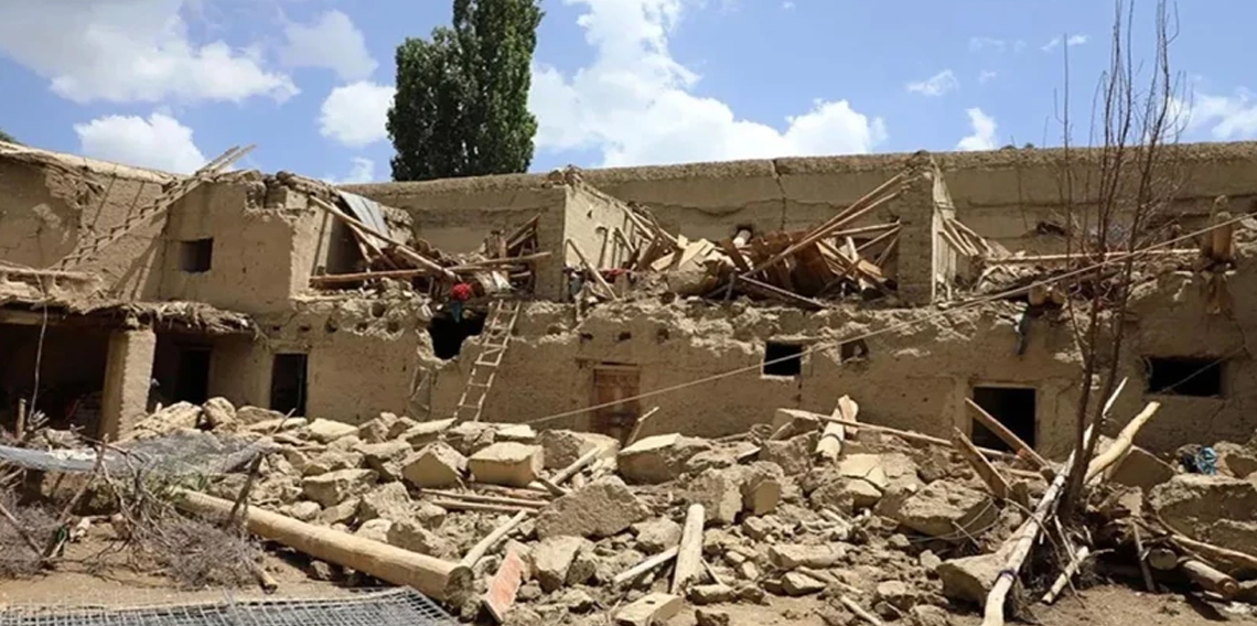 Afganistan’da 5.6 büyüklüğünde deprem