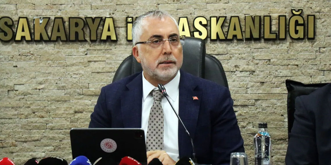 Işıkhan: Ekonomimiz yirmi çeyrektir kesintisiz büyümeye devam ediyor