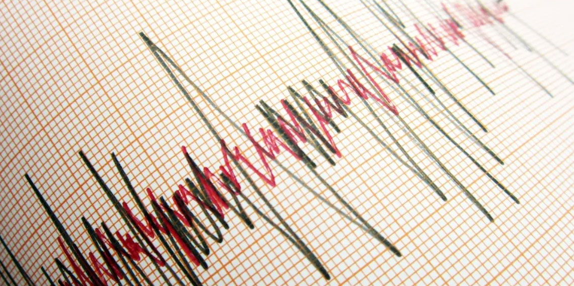 Balıkesir'de 4.9 büyüklüğünde deprem!