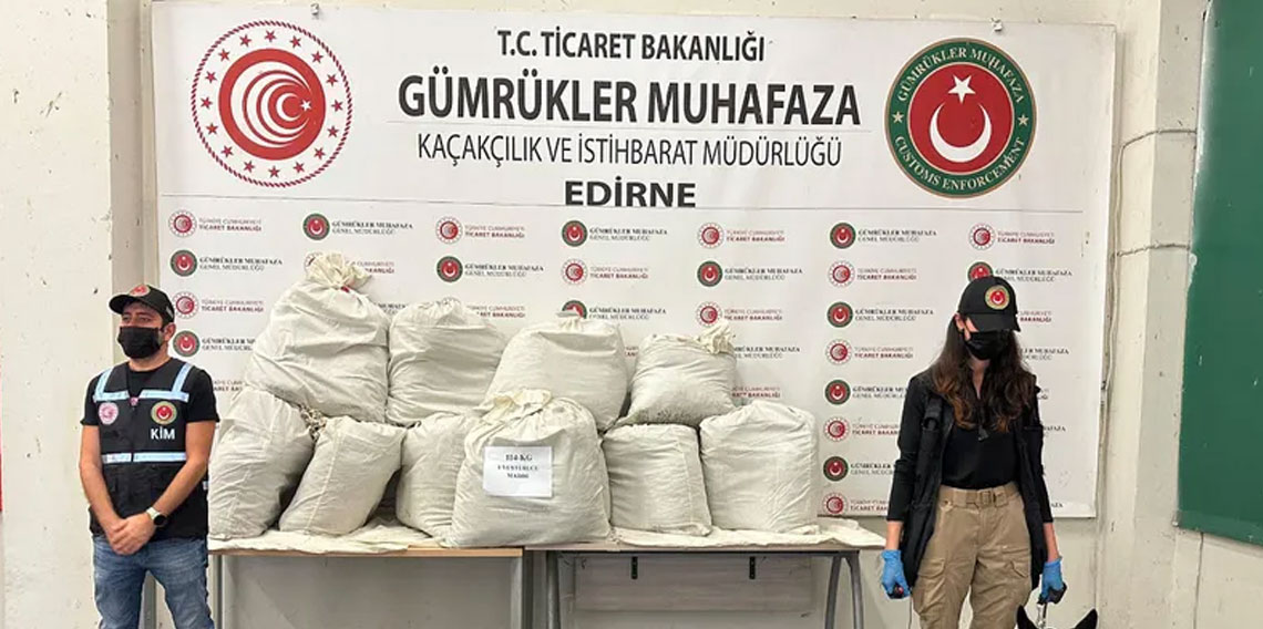 Edirne'de sınır kapısında 114 kilo uyuşturucu ele geçirildi