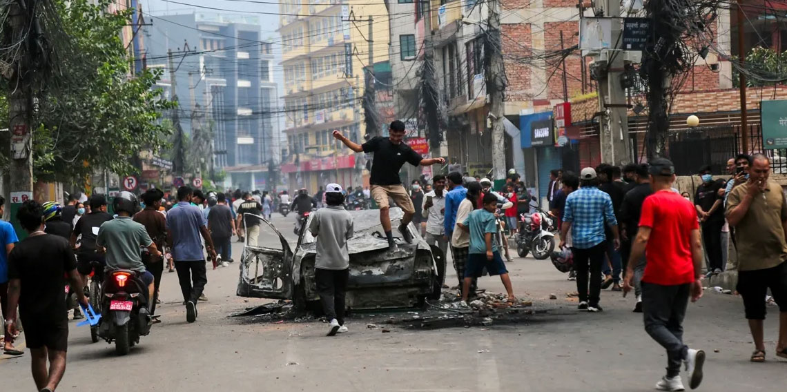 Nepal'deki protestolarda can kaybı 34'e yükseldi
