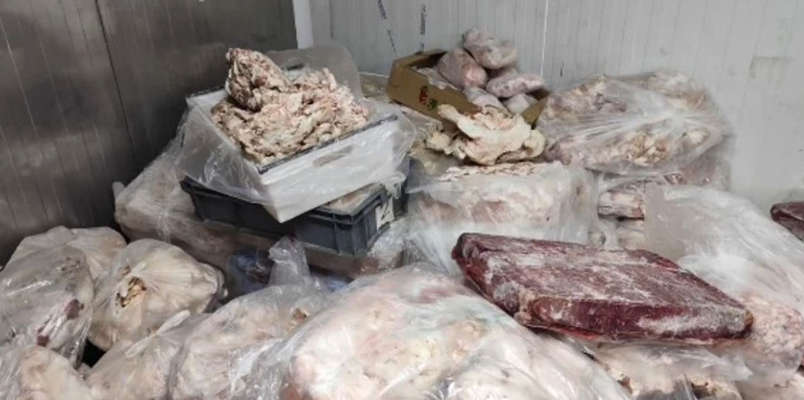 Ankara’da 3 işletmeye operasyon: 11 bin 250 kilo kaçak et ve tavuk ele geçirildi