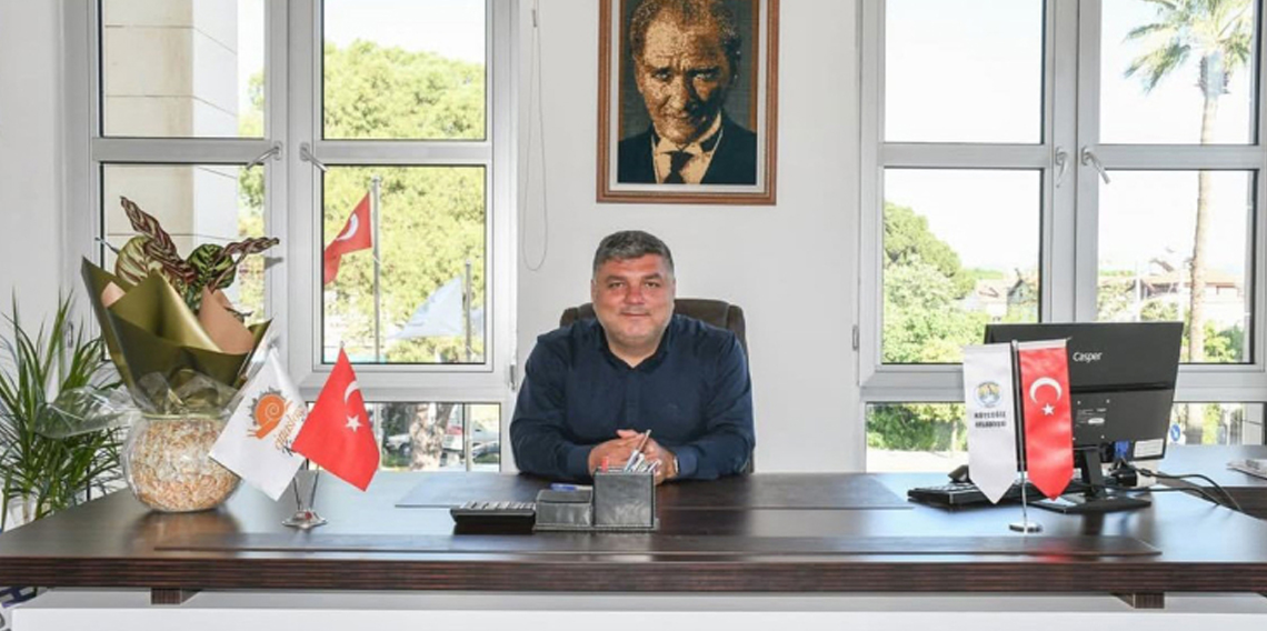 Özgür Örnek gözaltına alındı