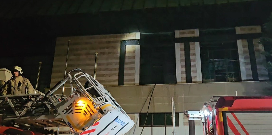 Cemal Reşit Rey Konser Salonu’nda korkutan yangın